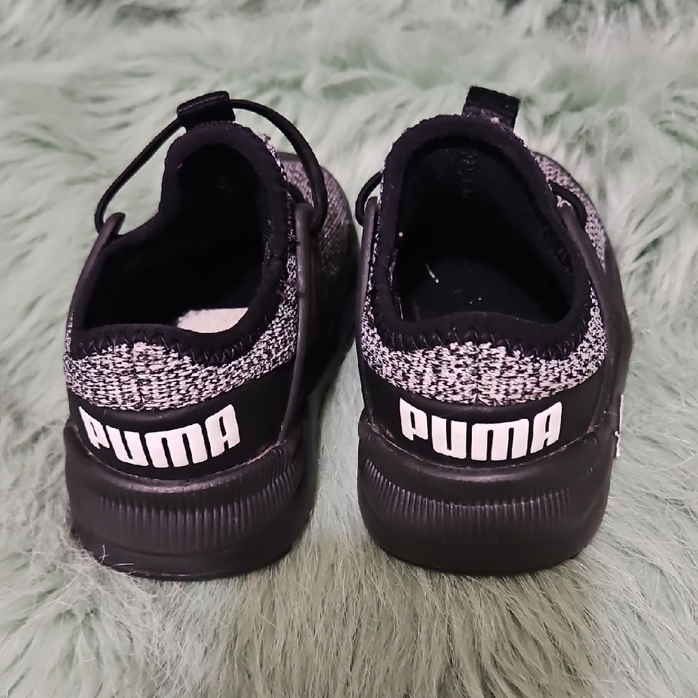Puma Kids Black and Gray Sneakers - Picture 3 of 5